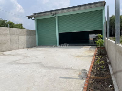 làm kho, xưởng may hay buôn bán đều ok, diện tích 10x45 450m