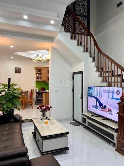 Phố Siêu Víp! Trần Hữu Tước, ba gác đỗ cửa, sân rộng, 30m ra ô tô, 45m
