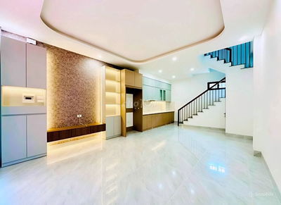 Nhà mới 39m Phúc Lợi - Thang máy tương lai - Sổ vuông đét - 6 tỷ lớn