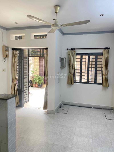 Nhà hẻm Lê Văn Sỹ 32m2, 2 phòng ngủ, 3 nhà vệ sinh