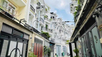 BÁN NHÀ -HẺM XE HƠI -KHU PHÂN LÔ XÂY 4 TẦNG - PHẠM VĂN CHIÊU GÒ VẤP