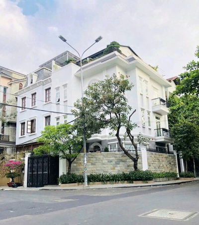 Cần cho thuê Villa HXH góc 2MT 1/4A Phổ Quang P.2 Q.Tân Bình