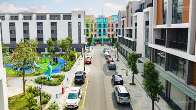 Rẻ nhất thị trường Vinhomes Ocean Park 3 chỉ 135 triệu/m² DT 85m² mặt tiền 5m DTXD 340m² xây 5 tầng