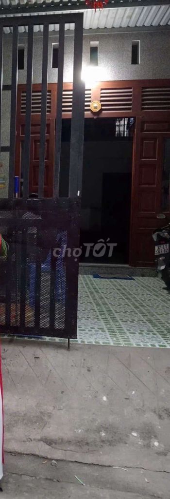 Cho thuê nhà cấp 4 có gác lửng