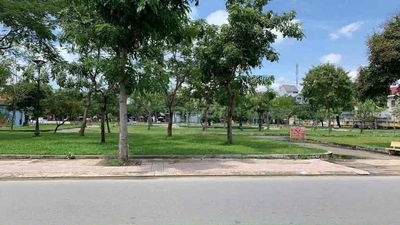 HIẾM MẶT TIỀN ĐƯỜNG 10M - VIEW CÔNG VIÊN - KẾ PARC MALL P4 Q8 - 80M2