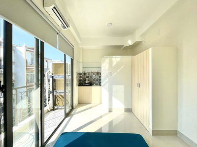 PHÒNG BAN CÔNG MỚI XÂY 4' ĐI CHỢ HÒA HƯNG