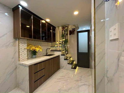 nhà Đẹp 3 Tầng . BTCT . Bình Tiên Q6 . chĩ 2.x tỷ