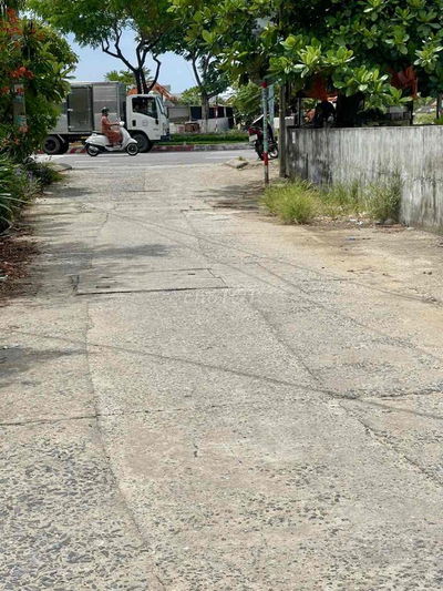 Kiệt 3m Trần Đại Nghĩa , gần chợ Non Nước