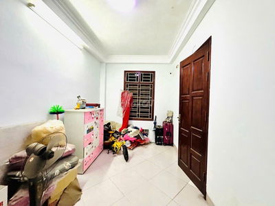 CHỈ 8 TỶ NHÀ LÔ GÓC, NỞ HẬU LÕI NGỌC LÂM 40M, 4T, MT5M, GẦN PHỐ, THÔNG