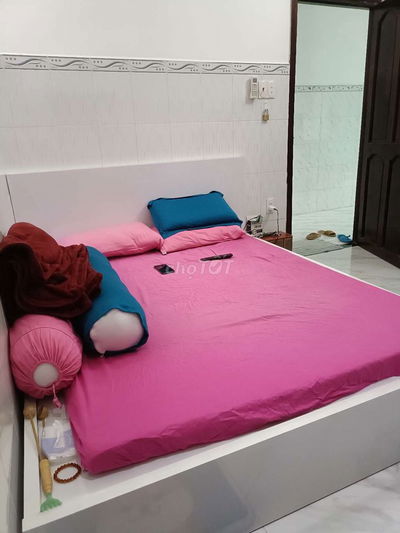 CHO THUÊ PHÒNG TRỌ Q4 FULL NỘI THẤT