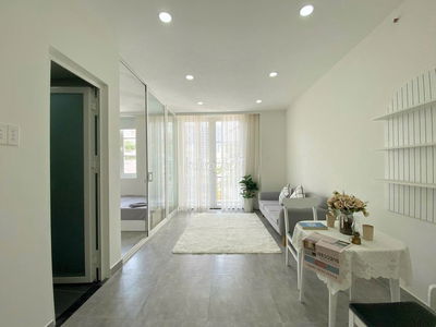 Cho thuê căn hộ 1 phòng ngủ Lake view, Global City