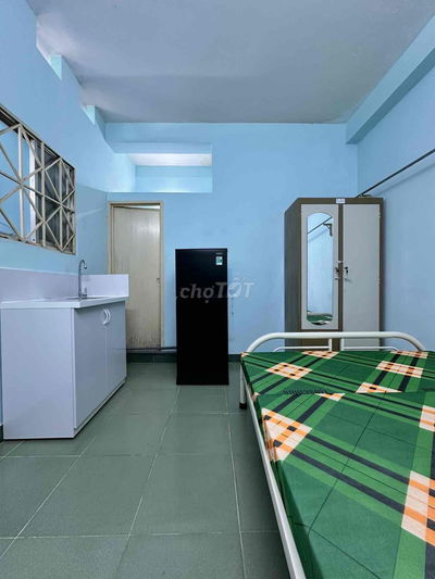 Phòng cho thuê giá 2.7Tr có lối đi riêng (chính chủ)