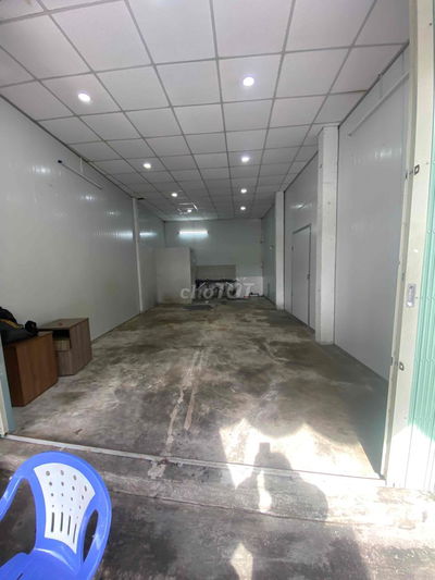 MT 100 phòng trọ ngay AEON,dân cư đông