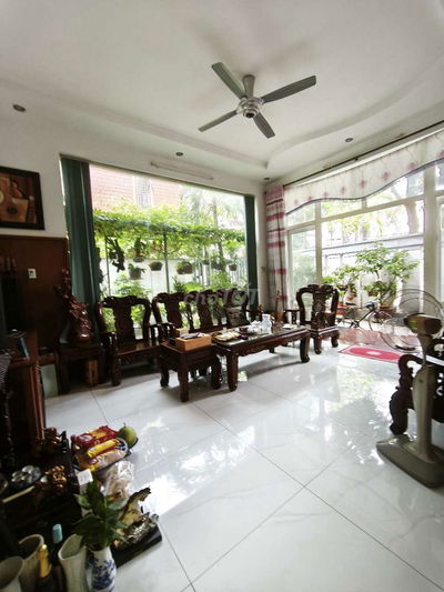 Giá Tốt, biệt thự 4 tầng, 240m2 đất, đường bàn cờ, giáchỉ 18 tỷ nhỉnh