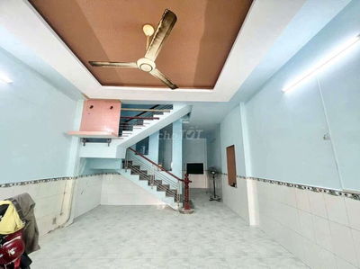 🍀Nhà Chiến Lược sẵn 2 máy Lạnh...5x13m. 1 lầu...8tr