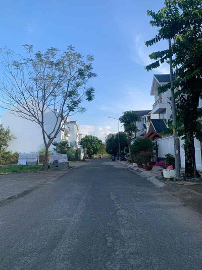 Lô đất đường 10, KDC Khang Điền, Phước Long B,Diện tích 196m2/ 19 Tỷ