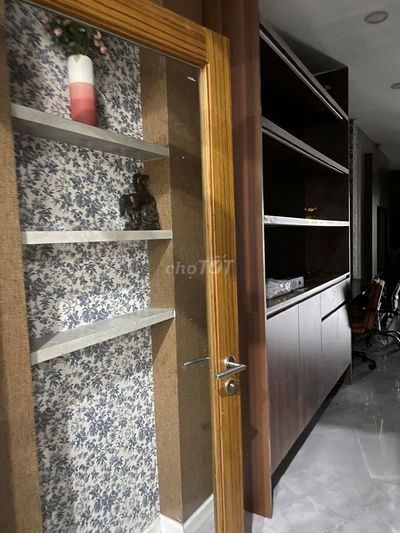 Nhà mới cho thuê nguyên căn 395B Phạm Hữu Lầu (ngay câu Phước Long)