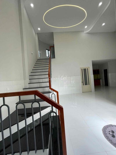 Nhà moiw đẹp giá rẻ - DT 60m2 - Nhà 1 trệt 1 Lửng , 2 PN, 2wc, hxh 8m