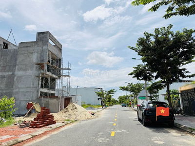 Bán nhanh lô đất  Nam Hòa Xuân Đường Hói Kiểng – Giá chỉ 4,65 Tỷ