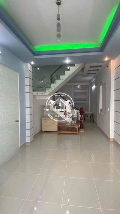 CHO THUÊ NHÀ HẺM Ô TÔ P. HBP, THỦ ĐỨC. 4PN + 4WC GIÁ 15 TRIỆU