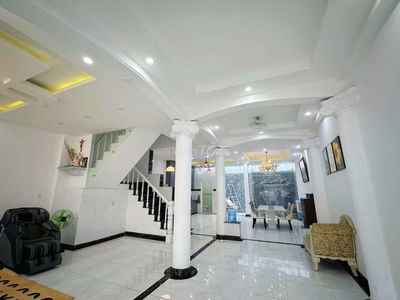 Cho thuê nhà 140m2 Biệt Thự Full NT 4P Ngủ Siêu Đẹp gần Bến Xe Quận 8