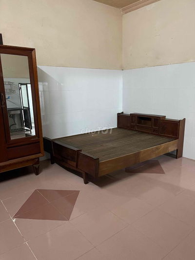 cho thuê phòng rộng có nội thất