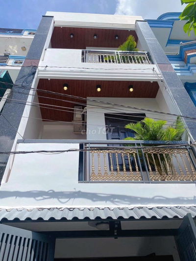 Bán nhà HXH 1/ Phạm VĂn Hai Tân Bình DT 48,9m2 giá 4 tỷ 6 HĐ Thuê 20tr