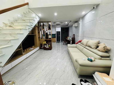 Nhà Kế Đầm Sen-Nằm Kênh Tân Hoá Giảm Mạnh Nhà Mới LengKeng