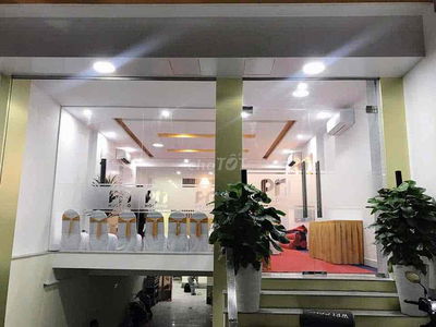 NHÀ MẶT TIỀN ĐẶNG VĂN BI - HĐ THUÊ 170TR/THÁNG - GẦN GA METRO - 5 TẦNG