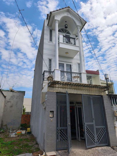 NHÀ MỚI XÂY BƯNG ÔNG THOÀN Q9 - ĐƯỜNG Ô TÔ - 3 TẦNG GẦN KHU CNC Q9