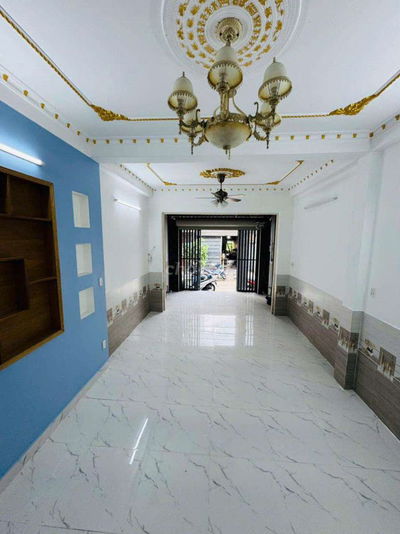 Bán gấp nhà 4x15 hẻm xe hơi 5m thông gần chợ Liên Khu 5-6 Bình Tân