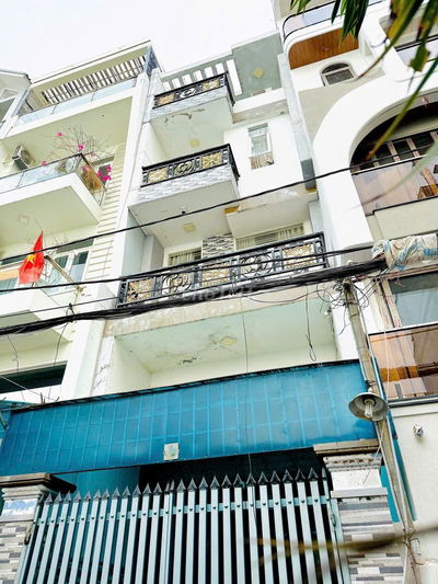 BÁN NHÀ NGUYỄN VĂN KHỐI 4PN, 5WC HẺM 6M - giá 8,6ty