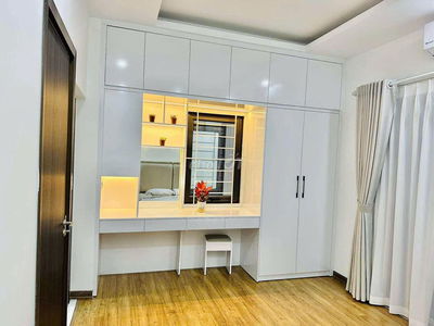 BÁN NHÀ MỚI – THANG MÁY – FULL NỘI THẤT – HOÀNG HOA THÁM