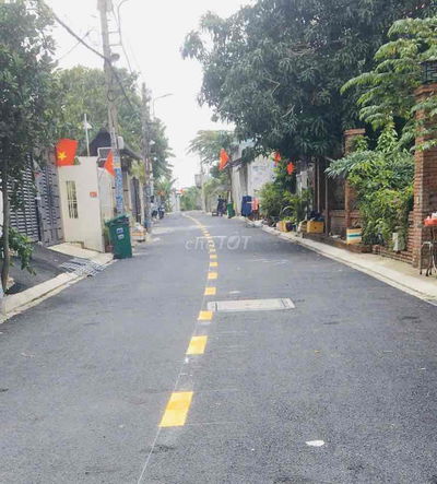 Cần bán gấp lô đất hẻm xe hơi Vườn Lài, APĐ