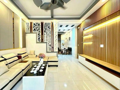 Bán nhà 3 tầng full nội thất ngay tt Nhà Bè, Tp Hcm