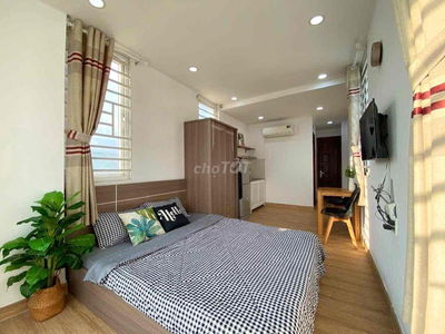 STUDIO CỬA SỔ ĐÓN NẮNG🌤️VIEW ĐẸP_HẺM XE HƠI_THANG MÁY GẦN VX DÂN CHỦ ✨