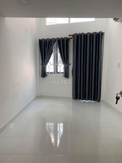 NHÀ ĐƯỜNG LÊ QUANG ĐỊNH, BÌNH THẠNH,17.2M2X3.3X3 TẦNG, 2.7 TỶ