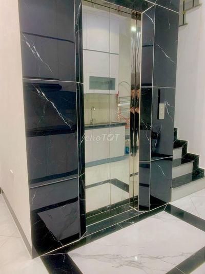 SIÊU PHẨM THANH XUÂN 6T THANG MÁY LÔ GÓC - SỔ NỞ HẬU 36M 9TỶ HON