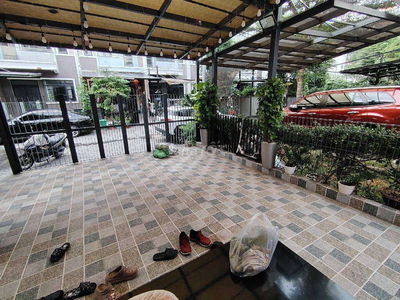 Biệt thự cao cấp ,KDC mizuki ,3 tầng ,7mx20m ,15 tỷ 6