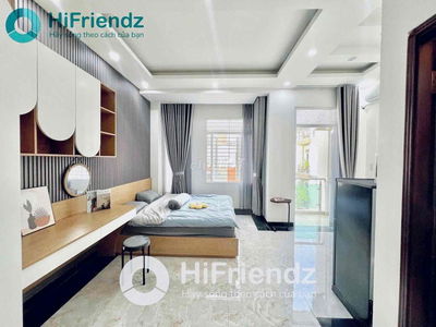 CHO THUÊ CĂN HỘ GIÁ RẺ BAN CÔNG TO FULL NỘI THẤT NGAY CHỢ TÂN ĐỊNH Q1