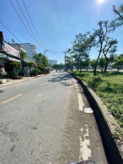 BÁN ĐẤT TẶNG NHÀ MẶT TIỀN, TIỆN KINH DOANH - VÕ VĂN KIỆT 60M2 CHỈ 5xTỶ