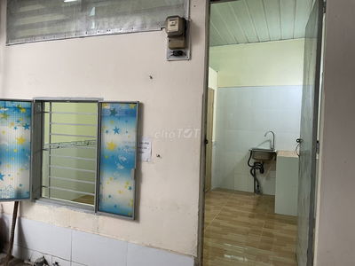 P tro cho Nữ Sinh Viên - Nữ Nhân viên VP