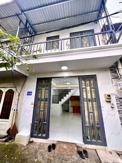 Nhà bán 4x8m giá 1ty2 còn bớt