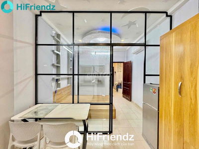 Phòng ngủ rộng 30m2 tách bếp - máy giặt riêng gần Ngã 7 Lý Thái Tổ 🤩