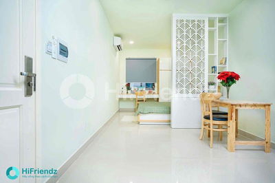 PHÒNG ĐẸP NGAY GẦN Q1 THANG MÁY MỚI TINH