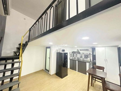 Căn hộ duplex 2 không gian ngủ ngày gần phố đi bộ Nguyễn Huệ Quận 1