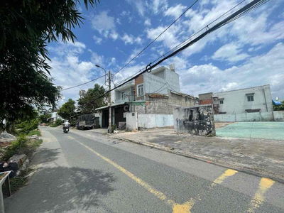 2 lô liền kề mặt tiền Trung Đông 7 - DT 6,6m x 16 - Full thổ cư