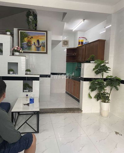 THẬT 100% CHỈ 14.9 TRIỆU/THÁNG 4 LẦU 3 PHÒNG NGỦ. 4 WC. 4.1x8m. 32m2