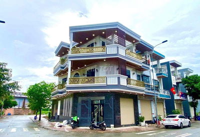 MỘT CĂN NHÀ PHỐ GÓC HAI MẶT TIỀN SIÊU PHẨM TẠI BÌNH DƯƠNG CŨ