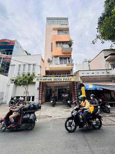 Mặt tiền Phan Bội Châu 6 x 14m 5 lầu 8 phòng ngay Bạch Đằng và Vũ Tung